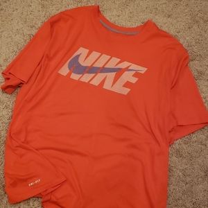 Mens Nike dri fit shirt